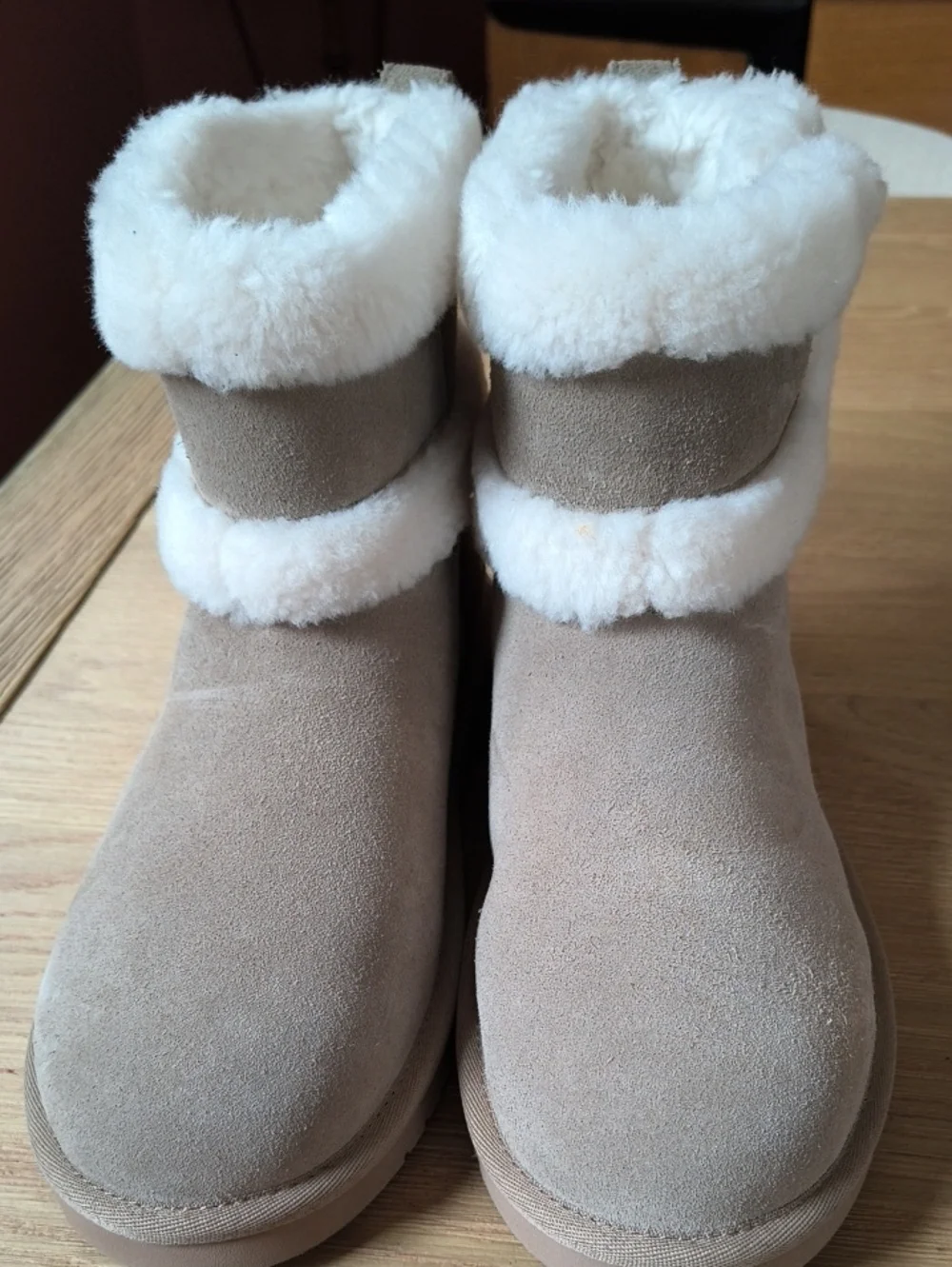 NWOT Koolaburra by UGG Barlee Mini Boots Dune Suede Faux Fur Sz 9